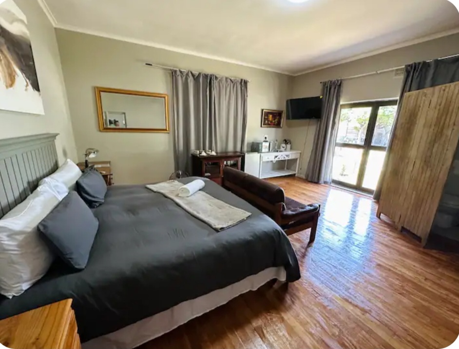 Avondstil 4 room view 2